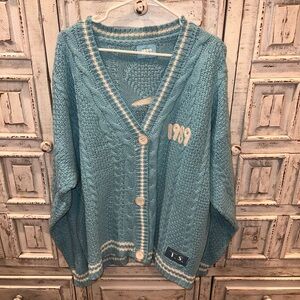 Taylor swift 1989 cardigan